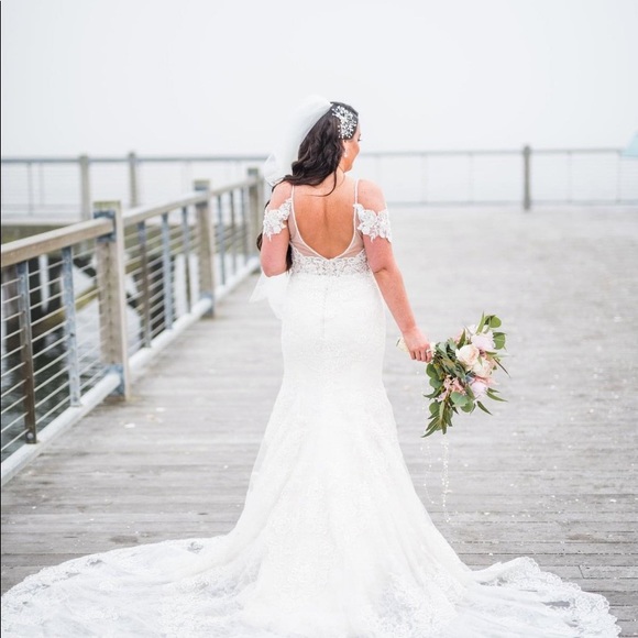 Eve of milady wedding dress - Picture 7 of 10